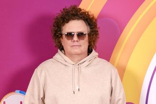 Sidney Polak nie mówi wiele o życiu prywatnym. Tak wygląda jego 30-letni syn. Pokazał mnóstwo zdjęć! 