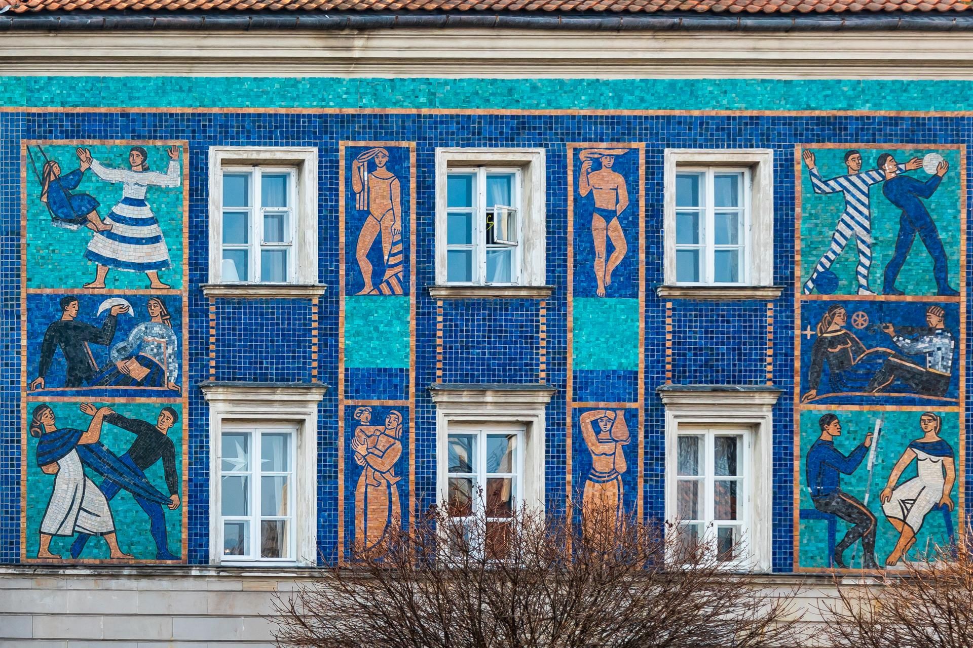 Mozaika na Mostowej 9a w Warszawie