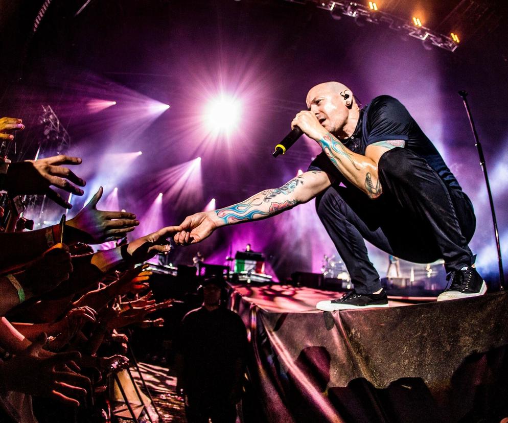 10 najciekawszych coverów Linkin Park. Od metalu, przez akustycznego rocka po... country?