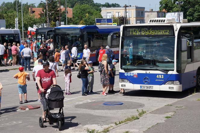 Zlot zabytkowych autobusów 2022 w Bydgoszczy [ZDJĘCIA] 