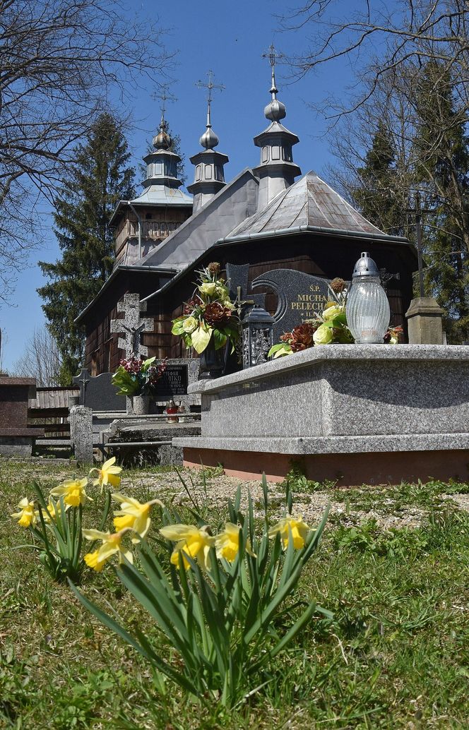 To jedna z najsłynniejszych wsi w Małopolsce. Kiedyś wyrabiano w niej drewniane łyżki