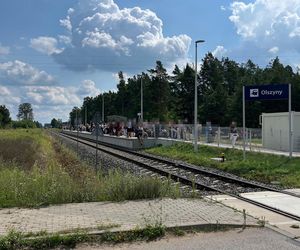 Tragedia na torach. Bus zderzył się z pociągiem. Kierowca nie żyje