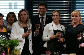 Marta Nawrocka śpiewała i gotowała z seniorami w Stalowej Woli