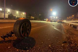 Groźny wypadek w Nadarzynie. Czołowe zderzenie BMW i forda