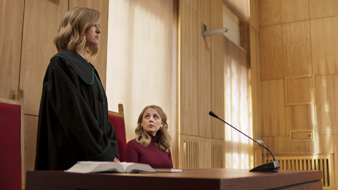 Mecenas Porada, odcinek 1: Kasia (Aleksandra Domańska), klientka (Magdalena Pociecha) 