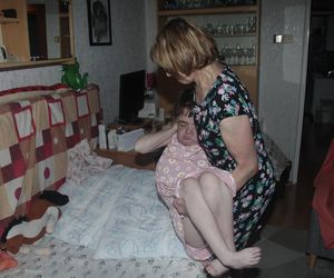 Siedlce. Kupmy Karolinie podnośnik do kąpieli 