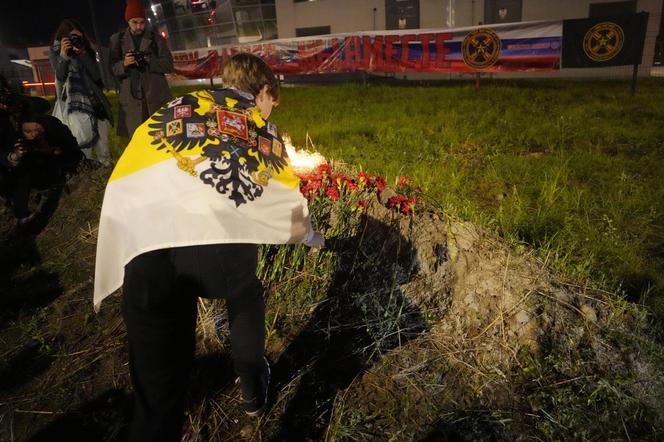 "Bomba ukryta w winie" czy sfingowana śmierć? Nowe doniesienia o Jewgieniju Prigożynie