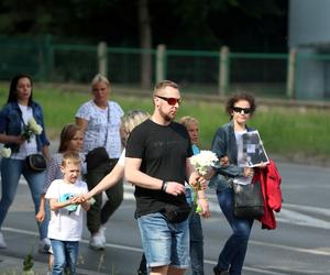 Pan Artur płakał w tracie białego marszu w Częstochowie. Kamilek śni mi się po nocach