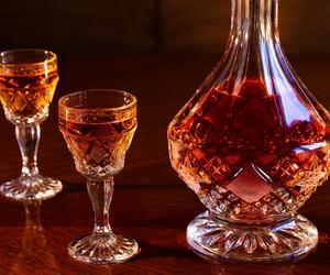 Nalewka jaśminowa – królowa czerwcowa z ponad 100-letniej receptury