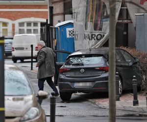 Ardanowski zaparkował jak na polu