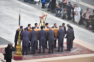 Pogrzeb Benedykta XVI