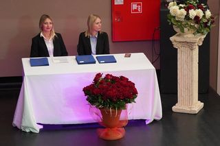 Nauczyciele z Iławy z wyróżnieniami i medalami