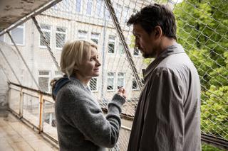 Motyw, odc. 3. Paweł Szulc (Michał Czernecki), Luiza (Małgorzata Kożuchowska)