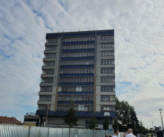 Od lat jest nieczynny i straszy wyglądem. Jaka przyszłość czeka dworzec autobusowy w Olsztynie?