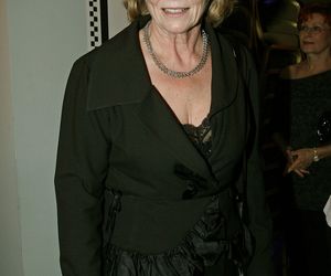 Anna Nehrebecka uciekała przed mężem