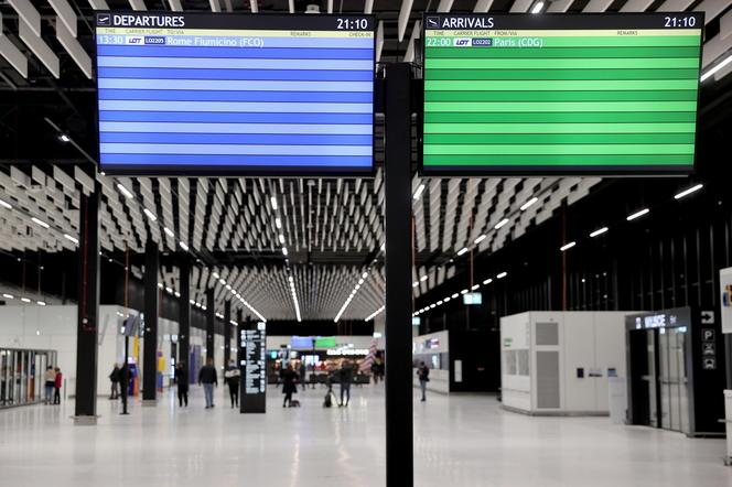 Radomskie lotnisko obsłużyło ponad 100 tys. pasażerów. Podsumowanie roku. „Duże zainteresowanie podróżnych”