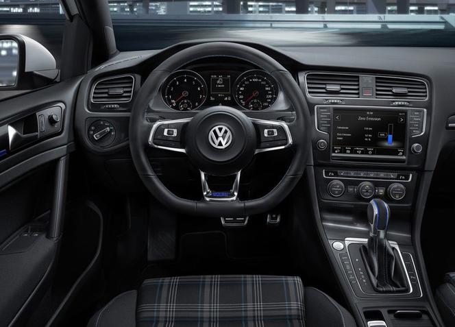 Volkswagen Golf GTE