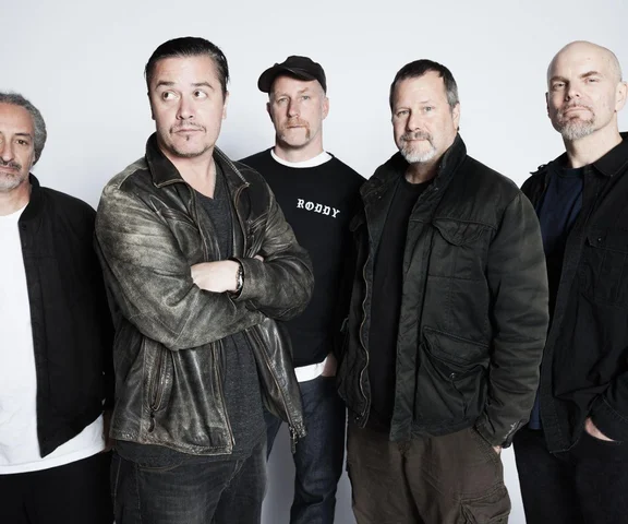 Koniec złudzeń fanów Faith No More? Mike Patton przerywa milczenie: To nie jest smutna rzecz