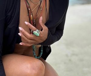 Halle Berry ma 59 lat i wskoczyła w bikini