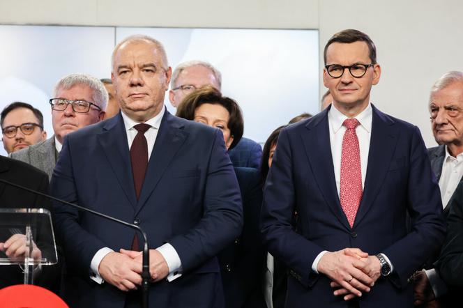 Sasin carried out Kaczyński's order. Morawiecki responds
