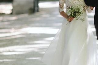 Porównaliśmy suknie ślubne córek premierów. Kasia Tusk i Ola Morawiecka postawiły na ten sam styl! 