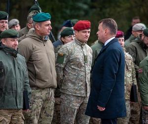 Krakowscy specjalsi z certyfikatem NATO. Gratulował im minister Błaszczak