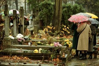 W PRL-u 1 listopada nie był dniem Wszystkich Świętych. Tak przemianowali je komuniści 