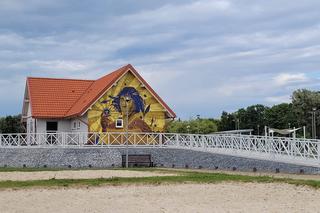 W Olsztynku i we Fromborku pojawiły się murale z Mikołajem Kopernikiem [ZDJĘCIA]