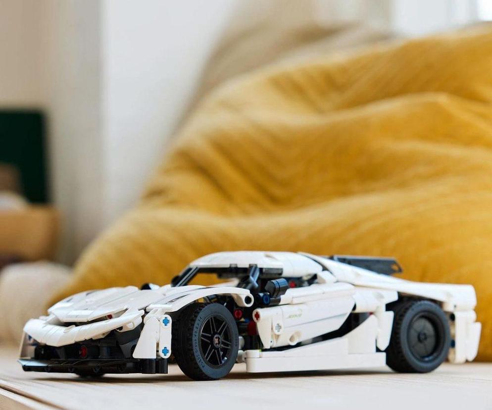 LEGO Technic - Zestaw Koenigsegg Jesko Absolut