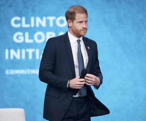 Książę Harry w niebezpieczeństwie! Psychofanka czyhała na niego w toalecie i mamrotała