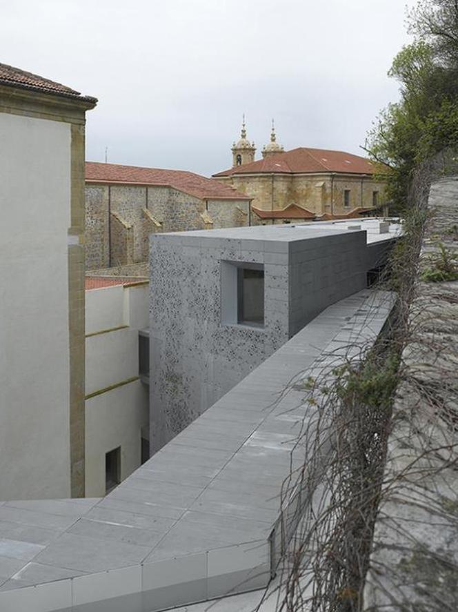 Rozbudowa muzeum San Telmo, San Sebastian, Hiszpania. Autorzy: Nieto Sobejano Arquitectos S.L.P. Fot. ©Ronald Halbe, materiały prasowe Mies van der Rohe Award 2013