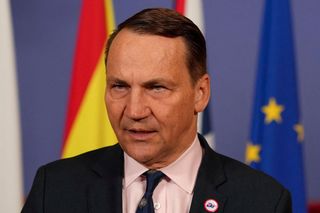 Siarhiej Cichanouski na wolności. Sikorski: Będziemy dążyć do uwolnienia reszty więźniów