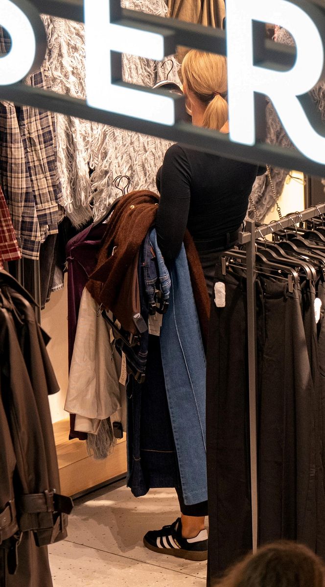 Marta Nawrocka na zakupach. Pierwsza dama ubiera się w sieciówkach