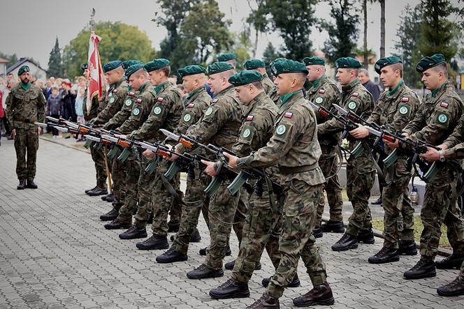 Jarosławianie uczcili 83 rocznicę śmierci lotników nad Pawłosiowem