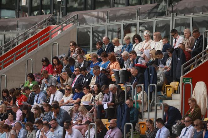 Kongres Świadków Jehowy 2024 na Stadionie Miejskim w Białymstoku