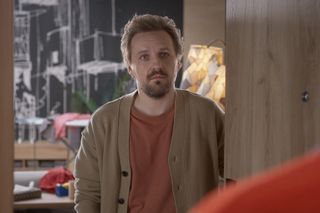 Pan Mama, odcinek 4: Sylwester (Paweł Domagała), Jakobe Mansztajn 