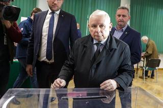 Jarosław Kaczyński zagłosował w wyborach samorządowych [ZDJĘCIA]