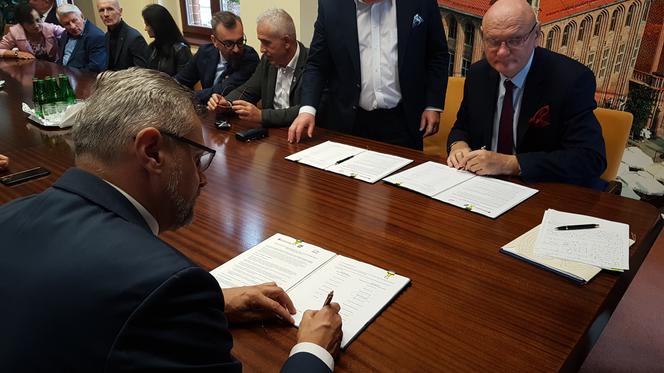 Prezydent Torunia zawarł porozumienie z Koalicją Obywatelską [AUDIO, ZDJĘCIA]