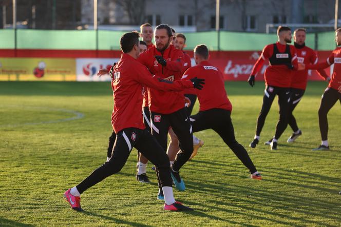 Pierwszy trening Reprezentacji Polski przed trójmeczem el. mistrzostw świata. Trener Sousa już układa klocki