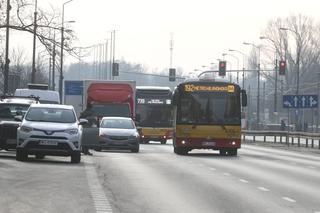 Warszawa: nowe buspasy na nowy rok. Kierowcy się zapłaczą, pasażerowie - ucieszą!