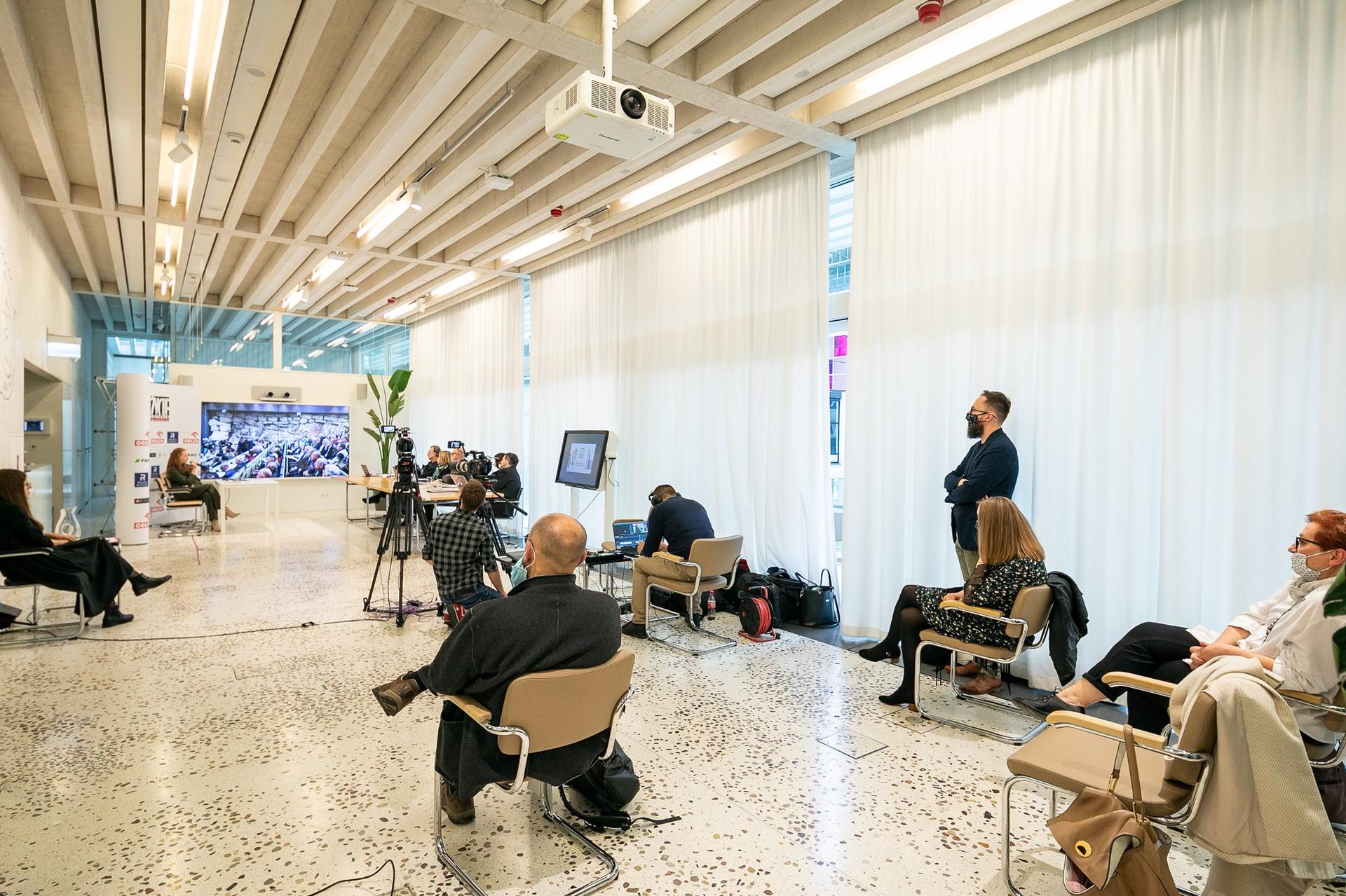 121219609_10158659443798427_1396074904159291657_o