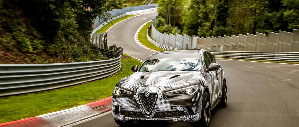 Alfa Romeo Stelvio Quadrifoglio na torze Nurburgring