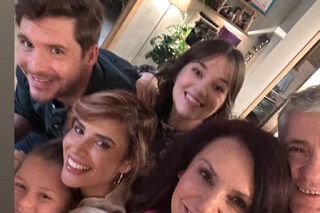 	M jak miłość na planie. Marcin (Mikołaj Roznerski), Kama (Michalina Sosna),Erwin (Andrzej Dopierała),Ania (Alina Szczegielniak),Aleksandra (Małgorzata Pieczyńska), Maja (Laura Jankowska) 