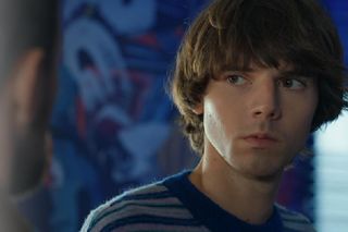 Barwy szczęścia, odcinek 3179: Wiktor podejrzany o zabójstwo Henryka. Przesłuchanie potrwa wiele godzin  – ZDJĘCIA, ZWIASTUN