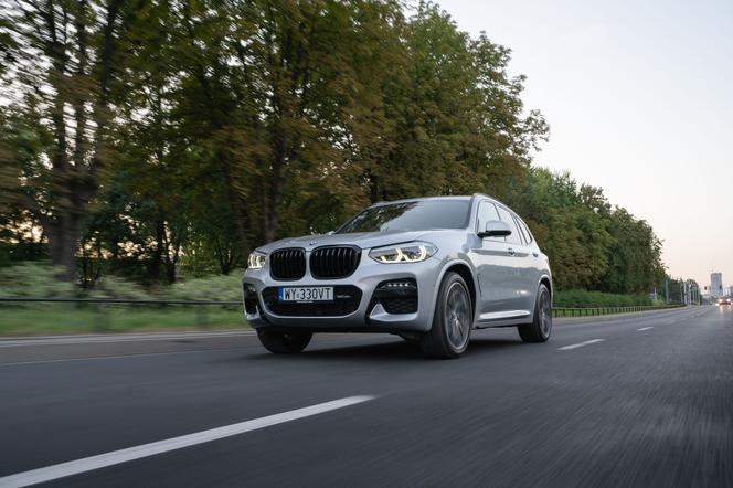 (2020) BMW X3 xDrive30e