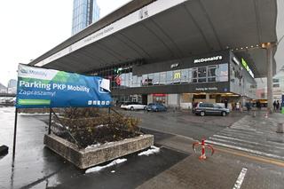  Uber przejmuje dworzec Centralny? Co dalej z tradycyjnymi taksówkami? 