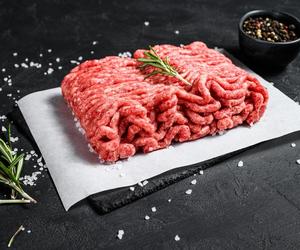 Kiedy mięso mielone zmienia kolor na szary. Oto, co musisz wiedzieć