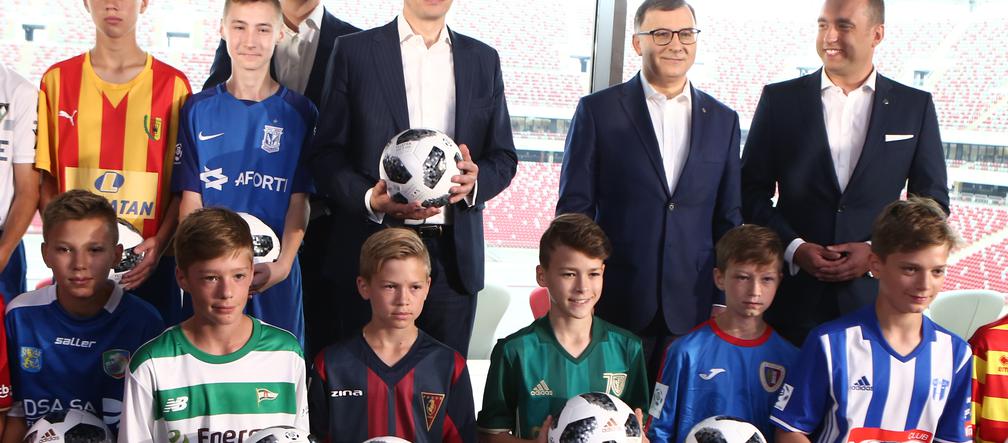 MORAWIECKI EKSTRAKLASA