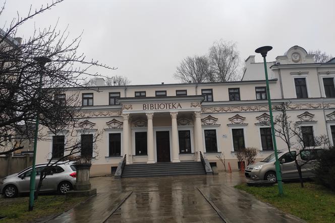 Miejska Biblioteka Publiczna w Radomiu przy ul. Piłsudskiego 12