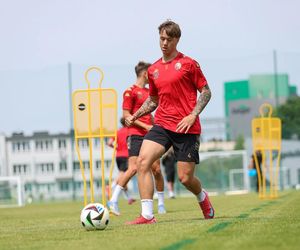 To będzie nowa gwiazda Jagiellonii Białystok? Zobacz plany transferowe żółto-czerwonych